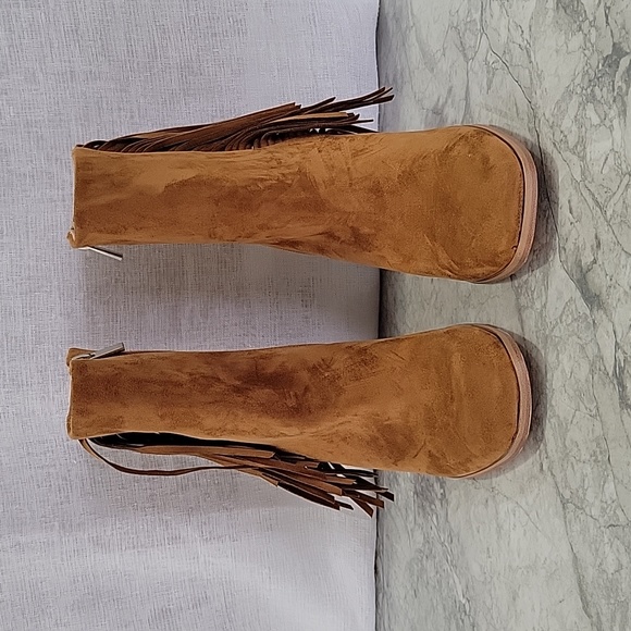 Women's Square Toe Chunky Block Heel Fringe Side Zipper Ankle Boots - Picture 4 of 9